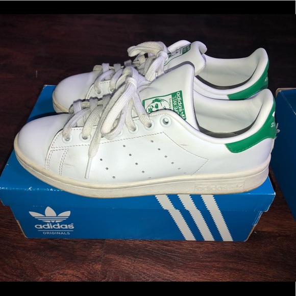 adidas Shoes - Stan Smiths